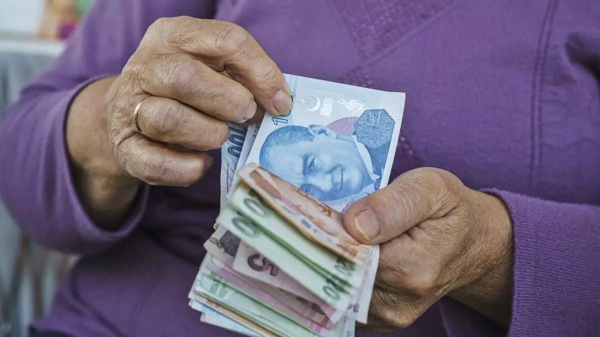 Kocaeli'de en düşük emekli maaşı alanlar için yeni hesap! 10 bin TL'ye yükseliyor! - Nokta Gazetesi