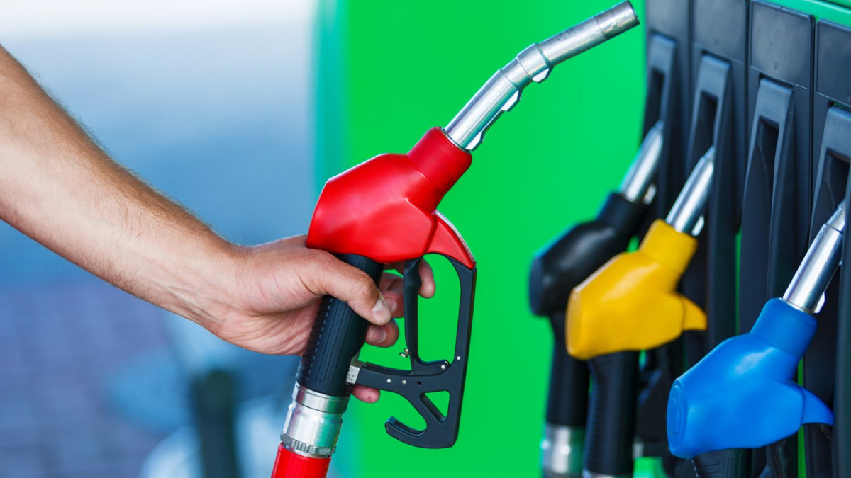 Araç sahipleri dikkat! Listeler güncellendi… 18 Kasım 2023 Kocaeli benzin, motorin LPG fiyatları açıklandı