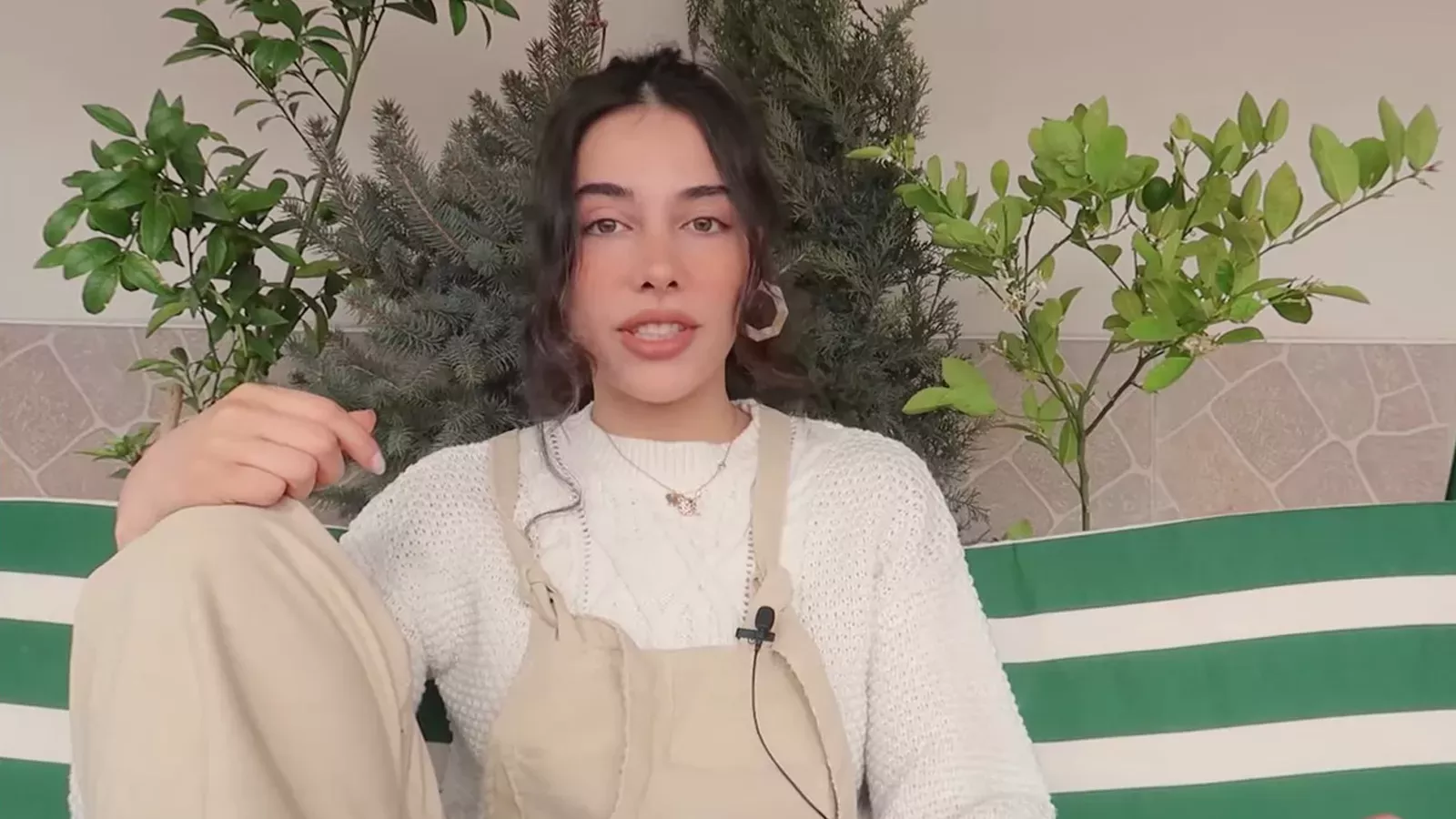 Ece Taşer Kimdir, Kaç Yaşında? ecemtaser Twitter Neden Gündem? Ece Taşer Eşi Kim? Ecem Taşer Olayı - Resim : 2
