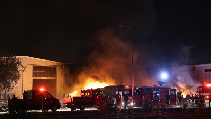 Konya’daki fabrikada yangın çıktı