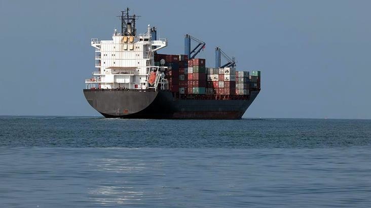 ABD’ye ait yük gemisi, Yemen’de füze ile vuruldu