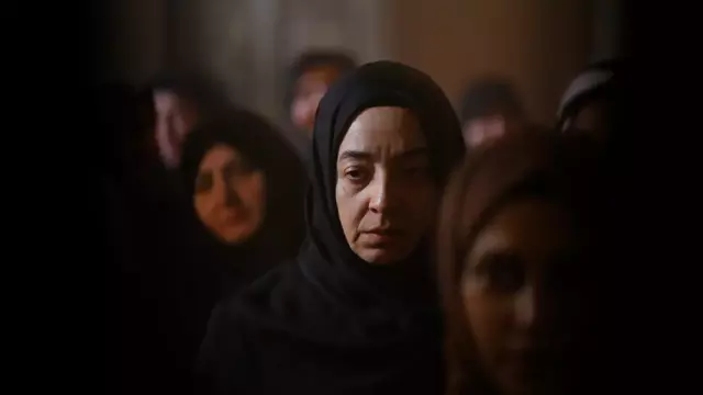 Kızıl Goncalar 5 Bölüm İzle Full HD Tek Parça! Fox TV Kızıl Goncalar 5. Bölüm Full İzle Youtube! Kızıl Goncalar Son Bölüm İzle Tek Parça - Resim : 1