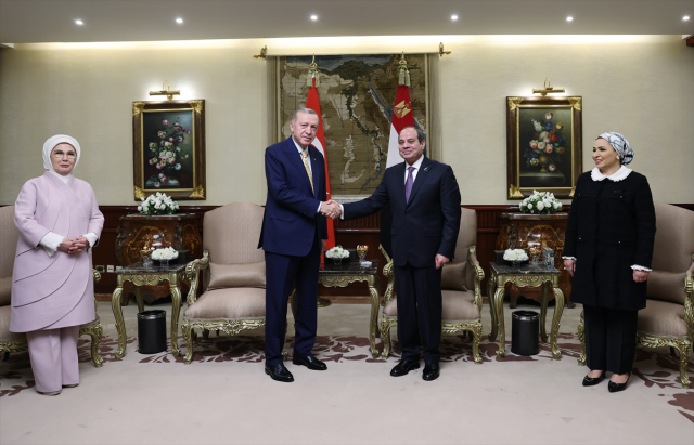 Erdoğan’ın Mısır ziyareti dünya basınında! Yunanistan “tehlike” dedi