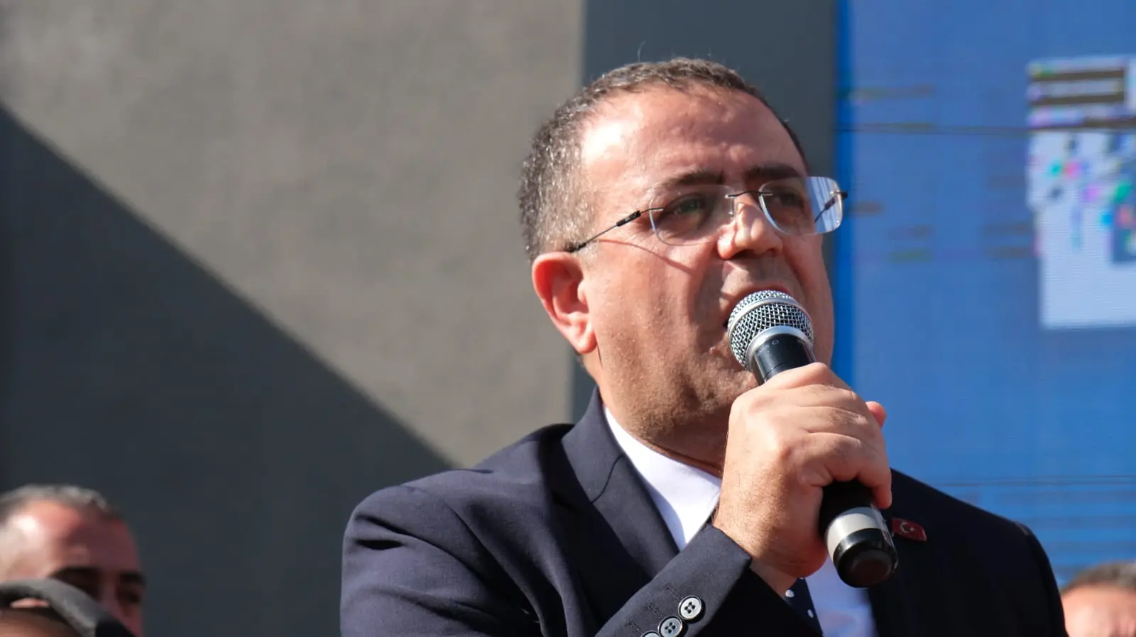 Sertif Gökçe başkan olarak ilk konuşmasını yaptı: Bütçe bir avuç azınlığa gitmeyecek - Resim : 2