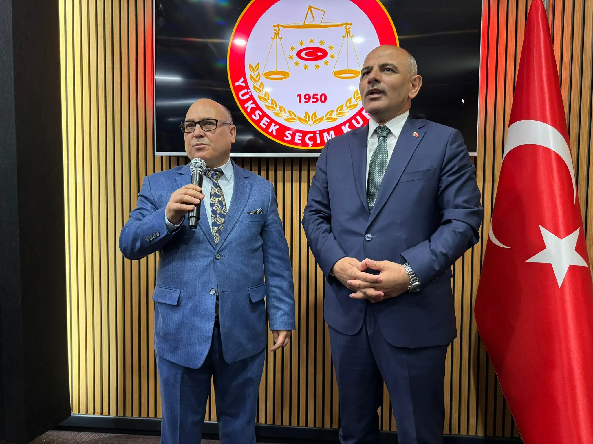 Şener Şöğüt mazbatasını aldı! "Konuşulanlar konuşuldu" - Resim : 1