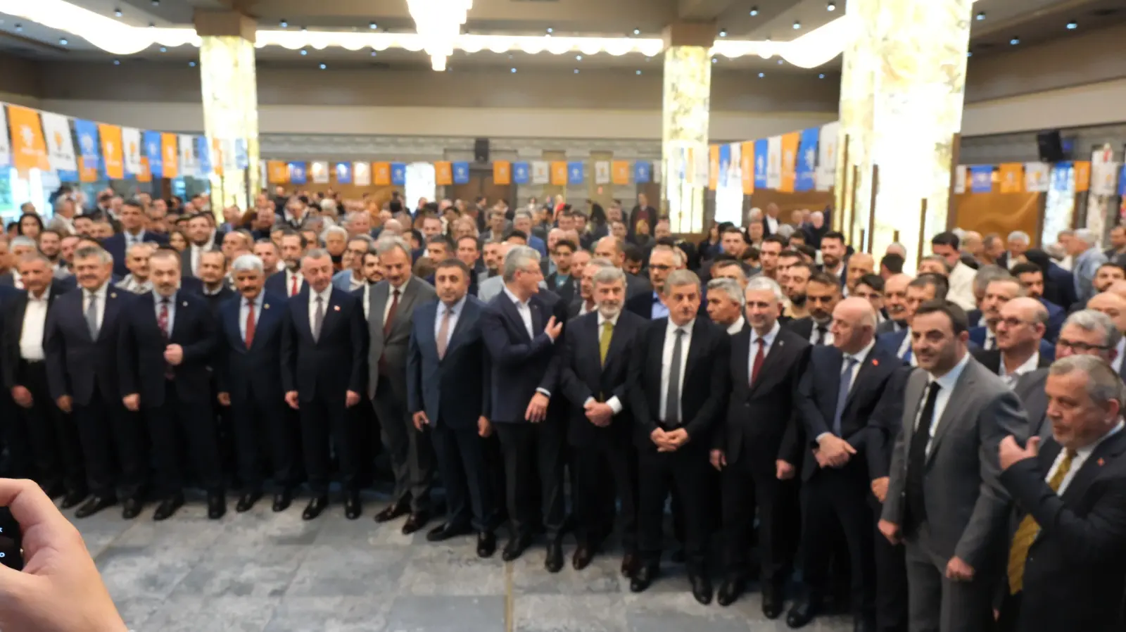 AK Parti’de geleneksel bayramlaşma! Ana gündem seçim - Resim : 4