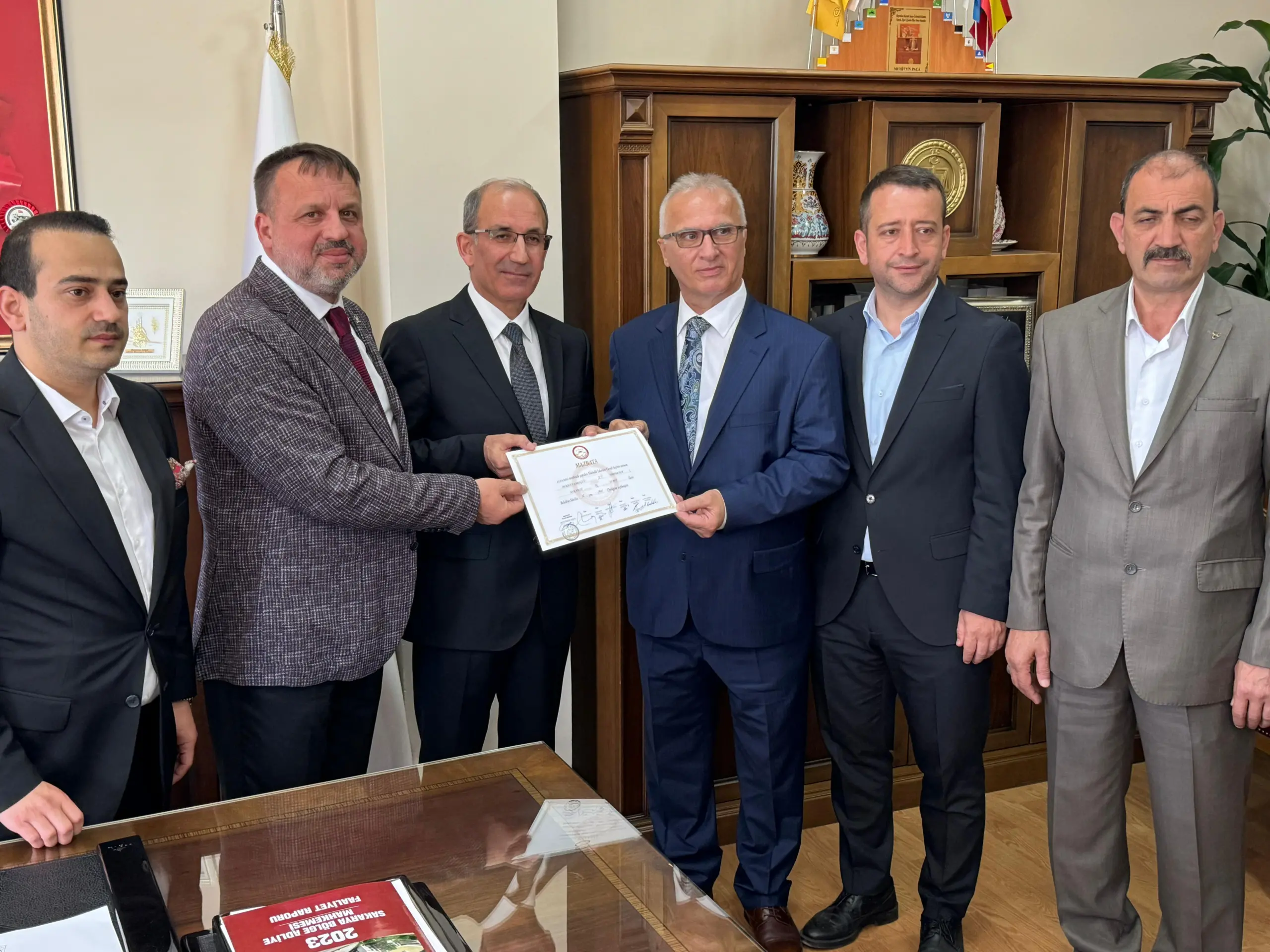 Cumhur İttifakı İzmit’te mazbatalarını aldı! - Resim : 1