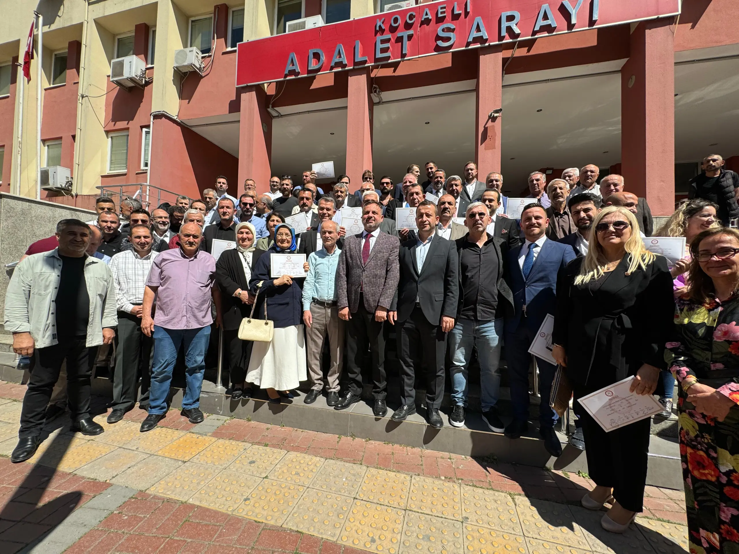 Cumhur İttifakı İzmit’te mazbatalarını aldı! - Resim : 2