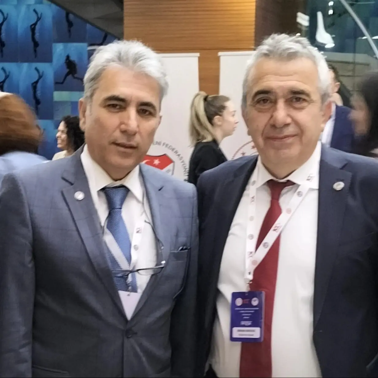 Körler sağırlar birbirini ağırlar! - Resim : 4