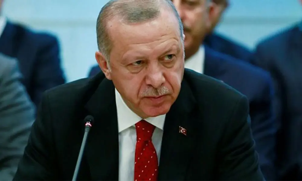 Kulislerde konuşuluyor! Erdoğan iki ismi görevden alacak…