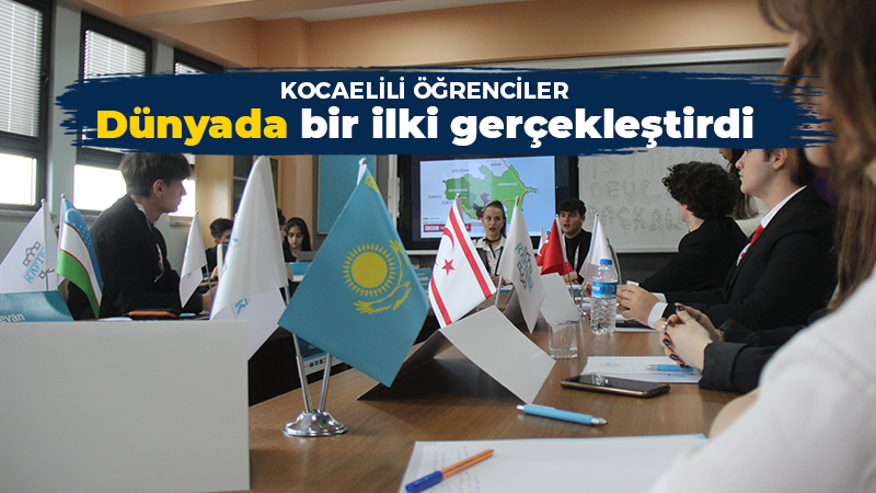 Kocaeli'de lise öğrencileri, Türk