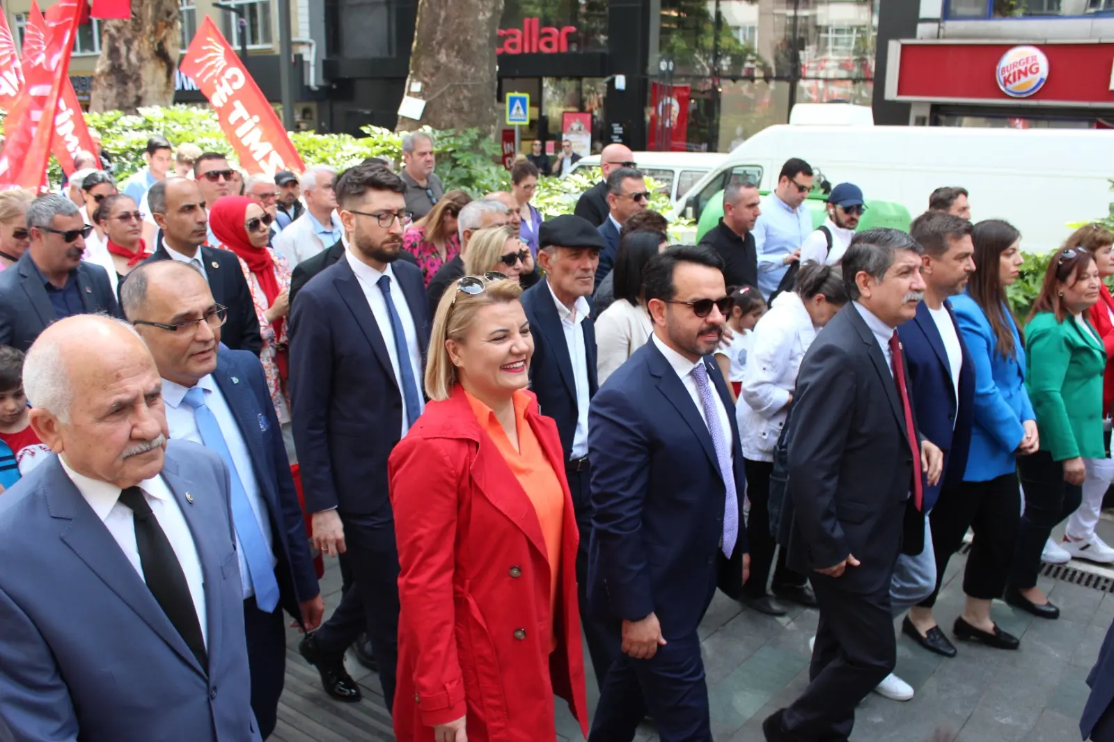 CHP Kocaeli'den 19 Mayıs'ta anlamlı yürüyüş - Resim : 14