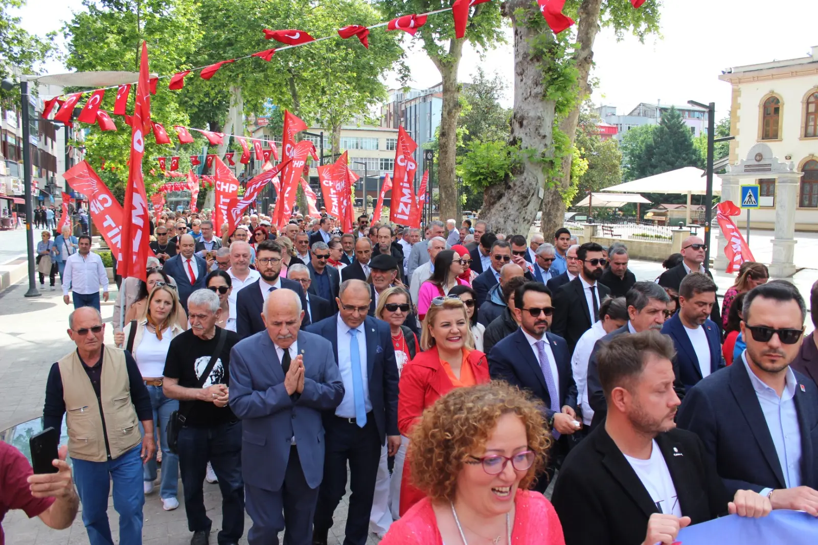 CHP Kocaeli'den 19 Mayıs'ta anlamlı yürüyüş - Resim : 11