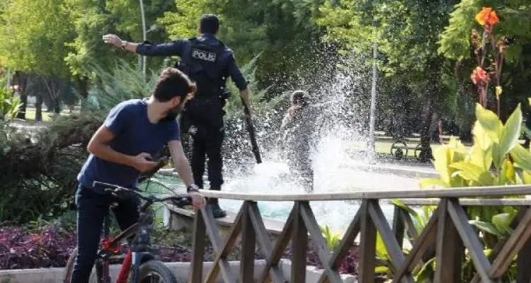 Rüyada Polisten Kaçmak Ne Anlama Gelir? - Resim : 1