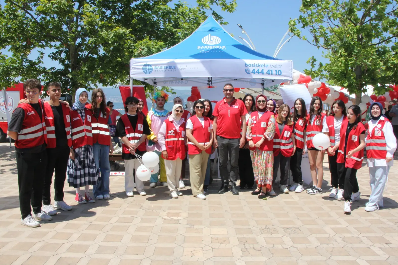 Başiskele'de kan bağışı şöleni! Kızılay'ın hedefi '1041' - Resim : 8