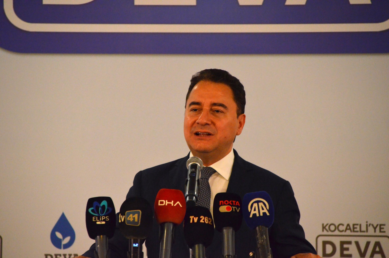 Babacan’dan Erdoğan’a “28 Şubatçıların izinden mi gideceksiniz?” - Resim : 1