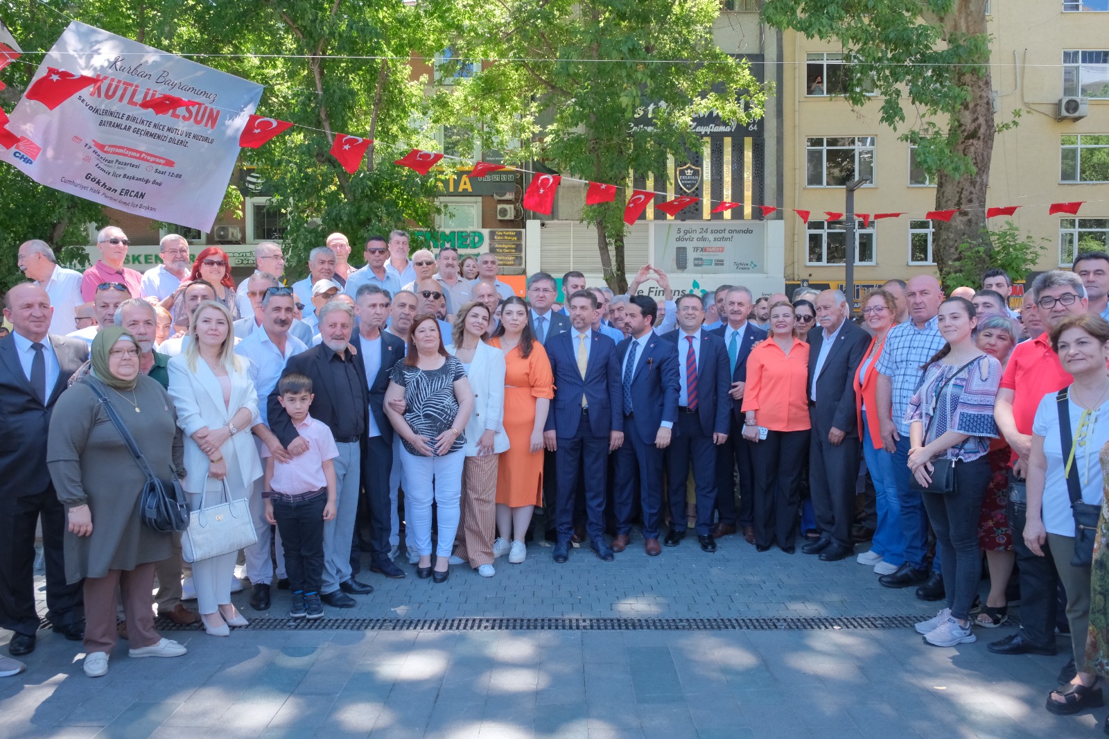 CHP Kocaeli’den kalabalık bayramlaşma! - Resim : 5