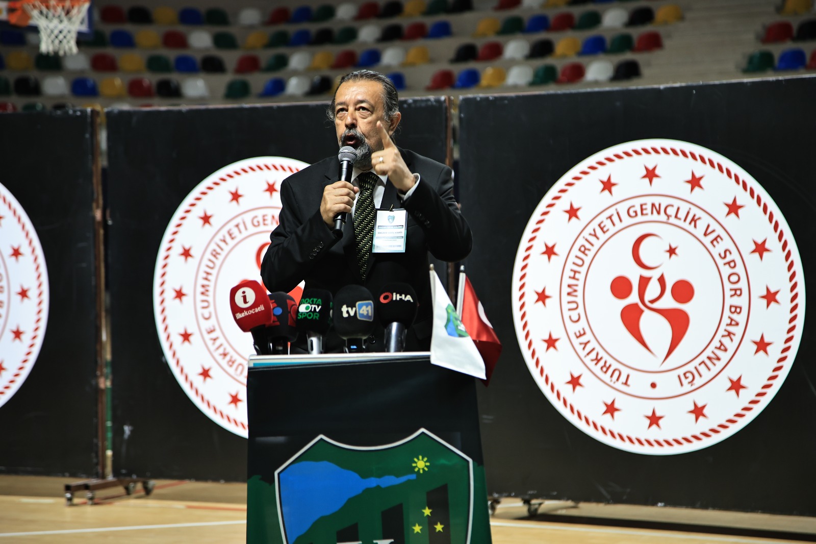 Kongre üyelerinden zor sorular! “Körfez FK’yı yönetir gibi yönetiyorsunuz” - Resim : 5