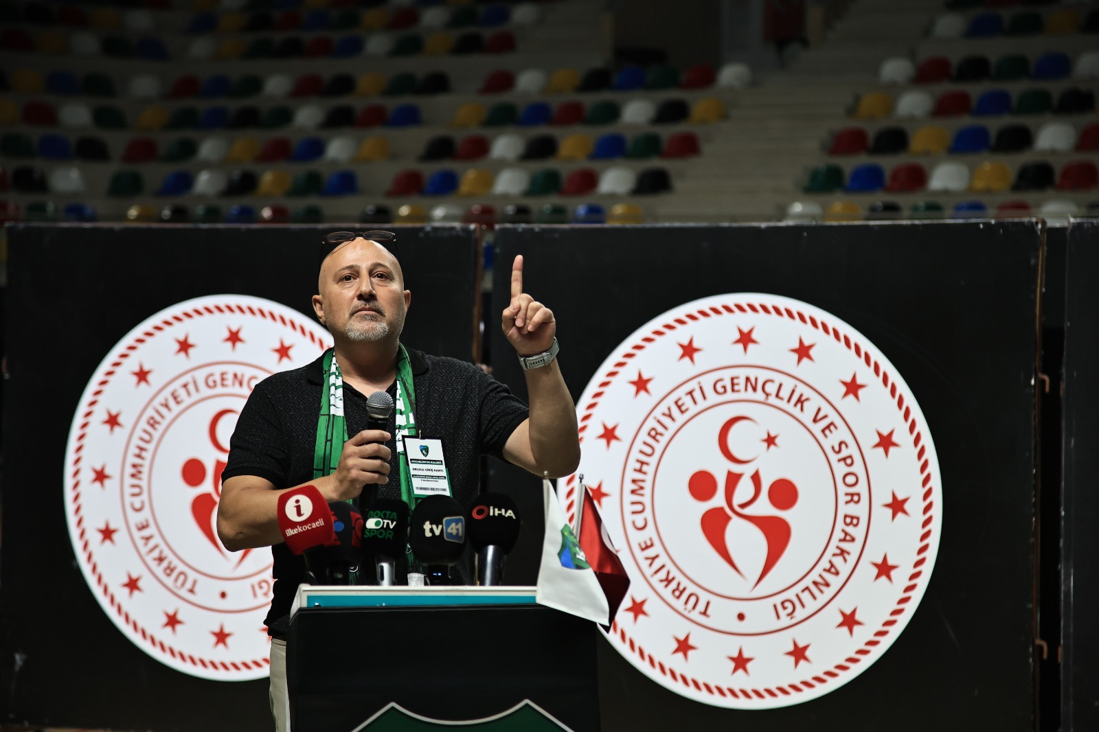 Kongre üyelerinden zor sorular! “Körfez FK’yı yönetir gibi yönetiyorsunuz” - Resim : 4