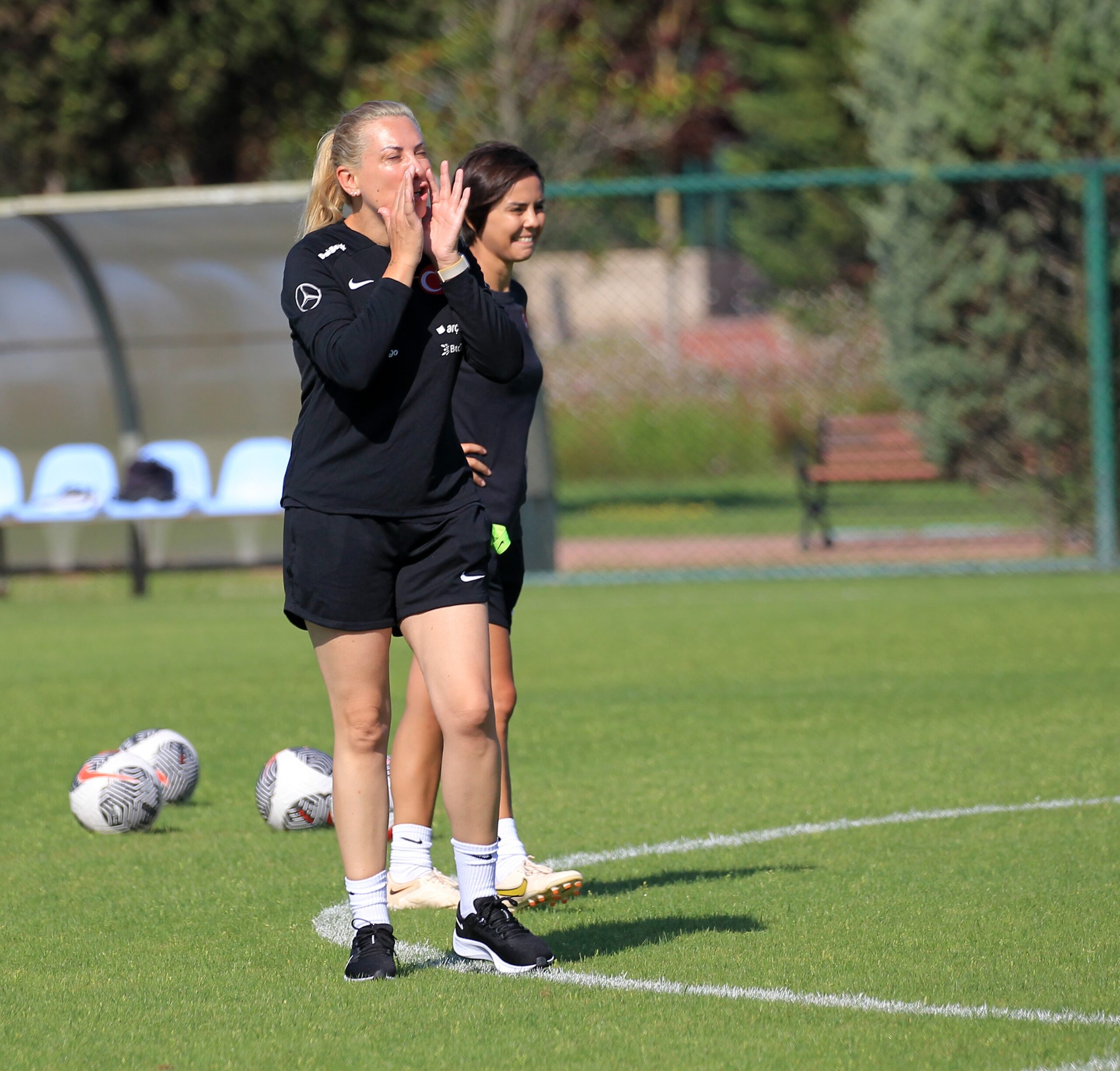 A Milli Kadın Futbol Takımı, İsviçre maçı öncesi Kocaeli'de - Resim : 3