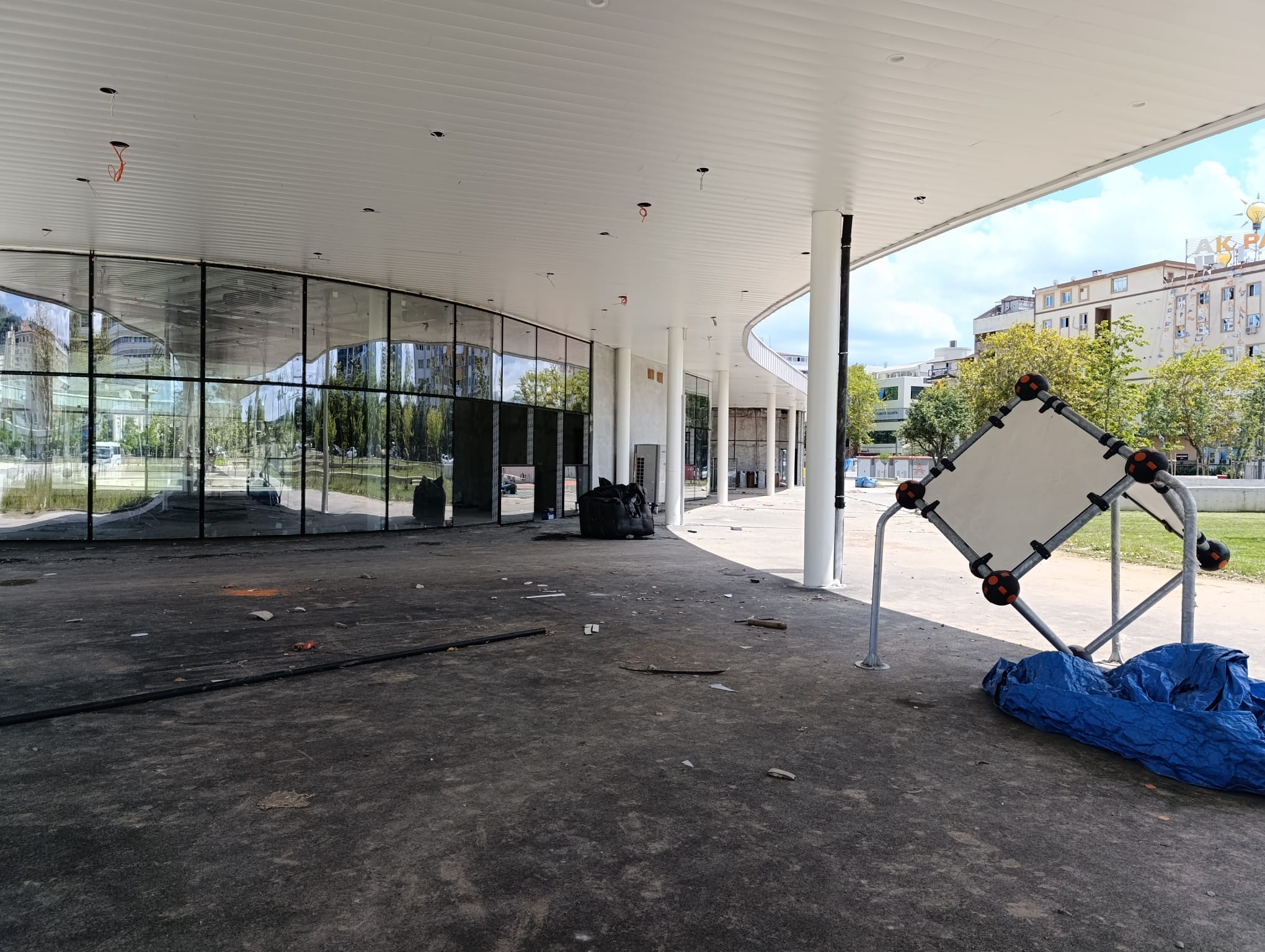 İzmit Meydana çıkmadı - Resim : 10