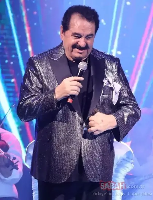 Konserde gözyaşlarını tutamadı... Reddettiği oğlu konserine gelmesi şaşkınlık yarattı - Resim : 1