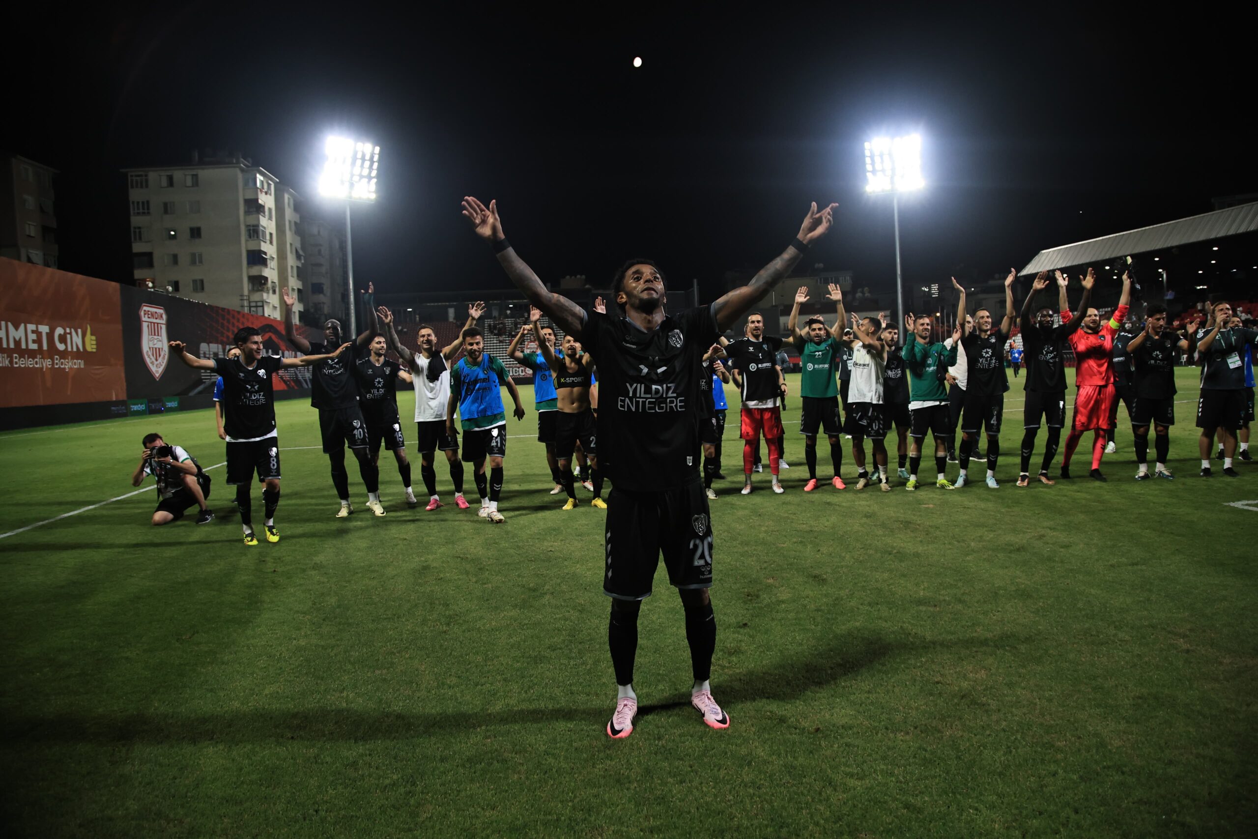 Enfes Mendes! "1-2" - Resim : 3