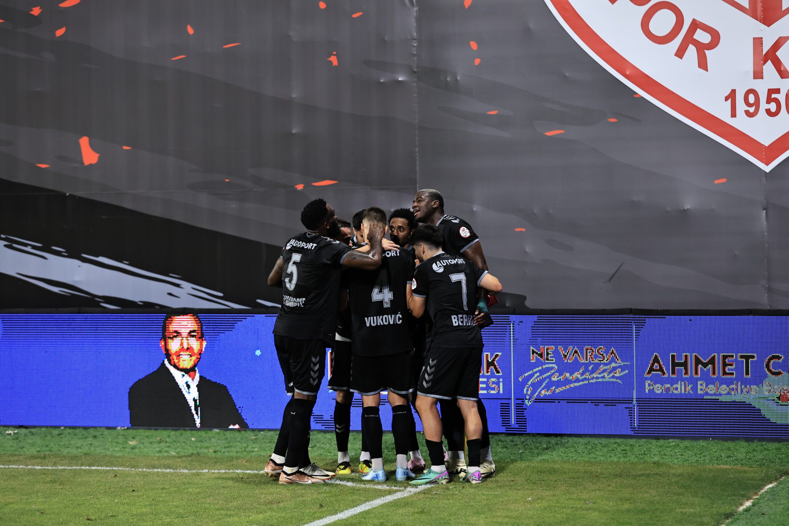 Enfes Mendes! "1-2" - Resim : 1