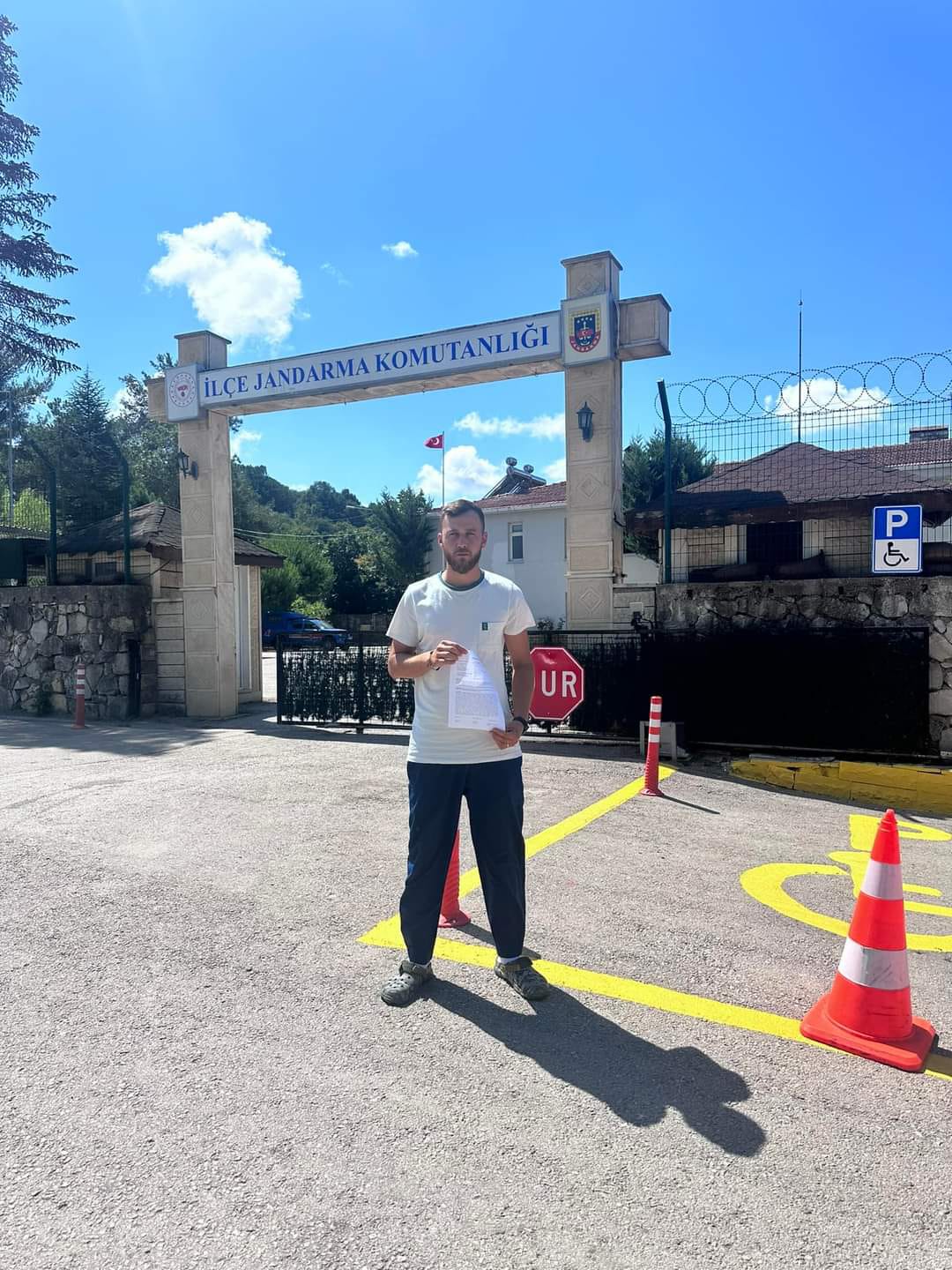 Kandıralı Kocaelispor taraftarının çöp fabrikası isyanı! - Resim : 1