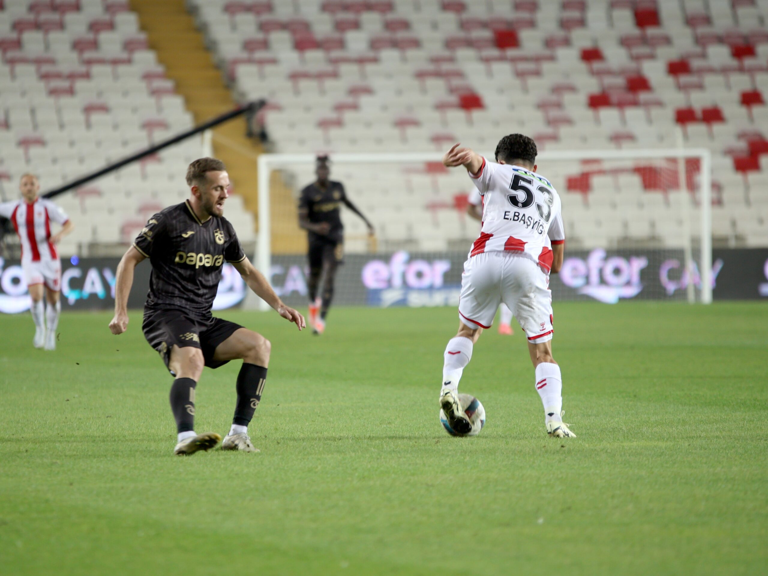 Trabzonspor lige kayıpla başladı - Resim : 1