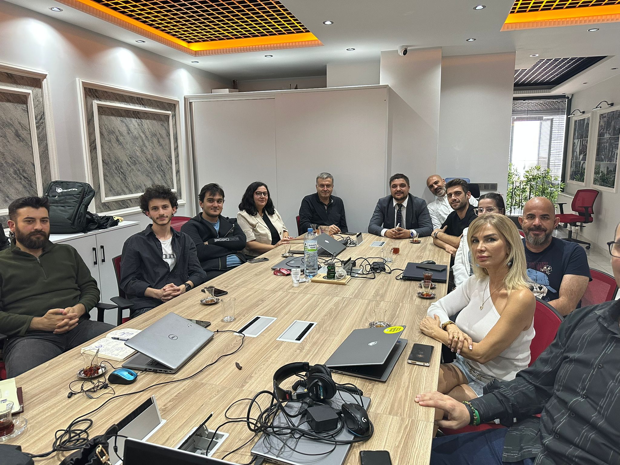 Ahmet Akçaalan: Hep birlikte yeni bir hikaye yazacağız - Resim : 2