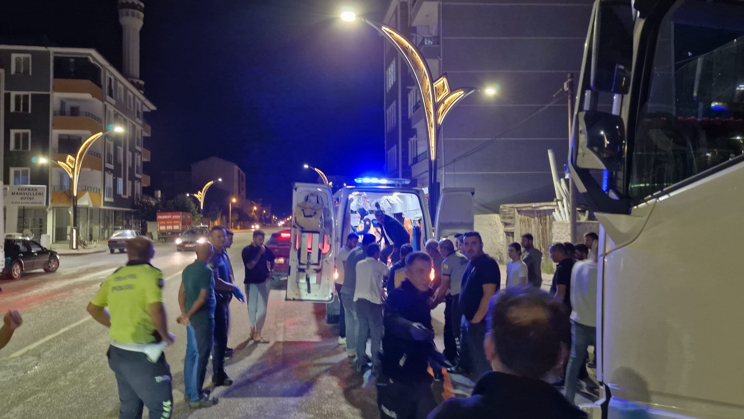 Ailesinin haber alamadığı genç, park halindeki tırda ölü bulundu - Resim : 1