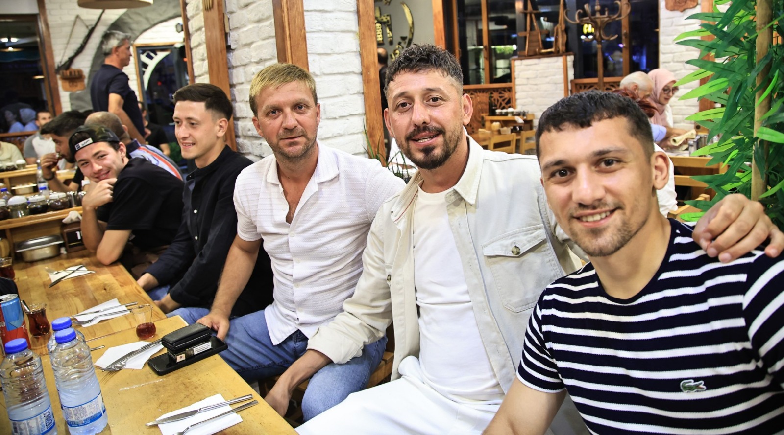 Cem Demir, Belediye Derincespor’u krallar gibi ağırladı - Resim : 6