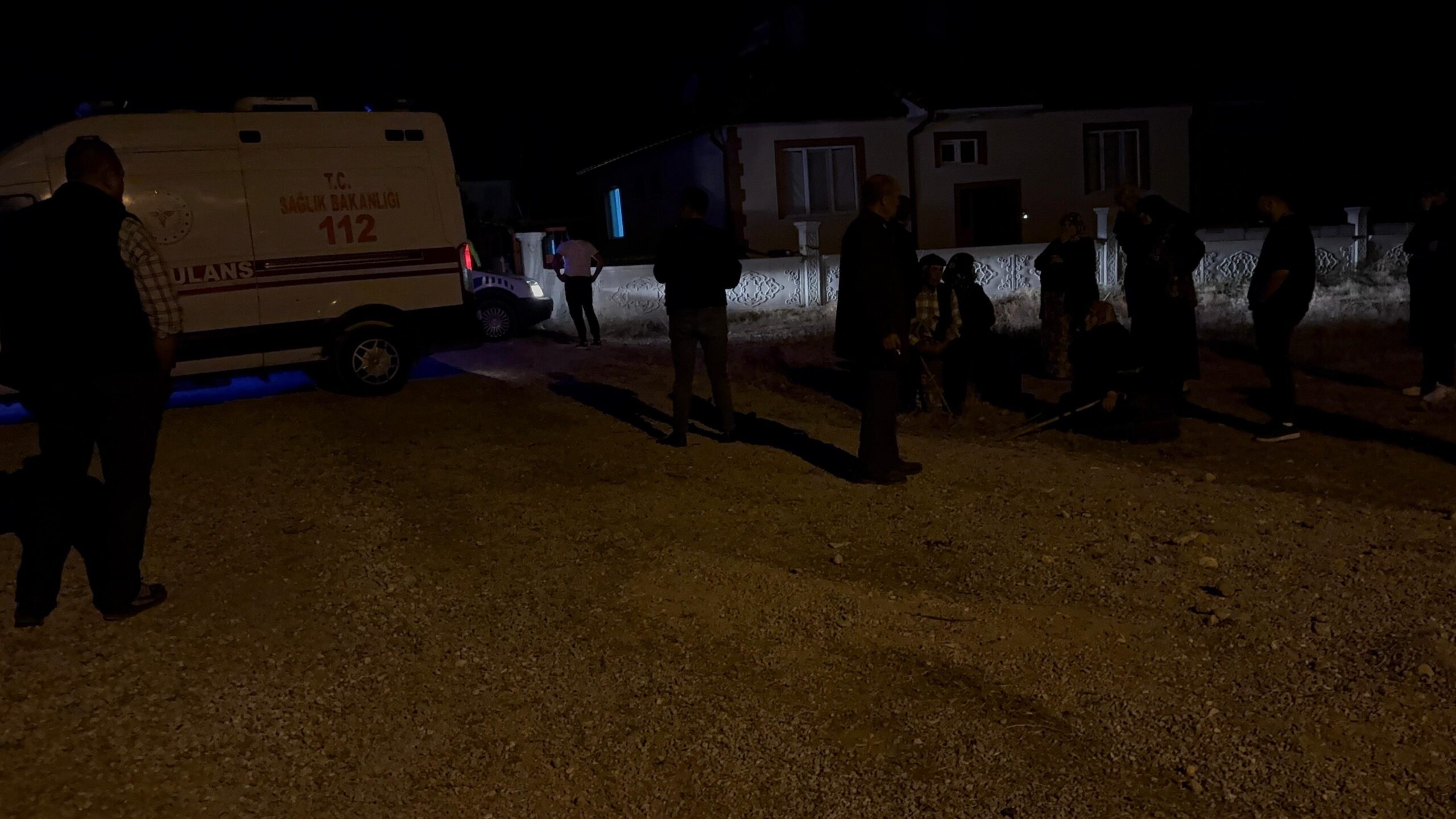 Cinnet getiren kocası tarafından vuruldu! - Resim : 1