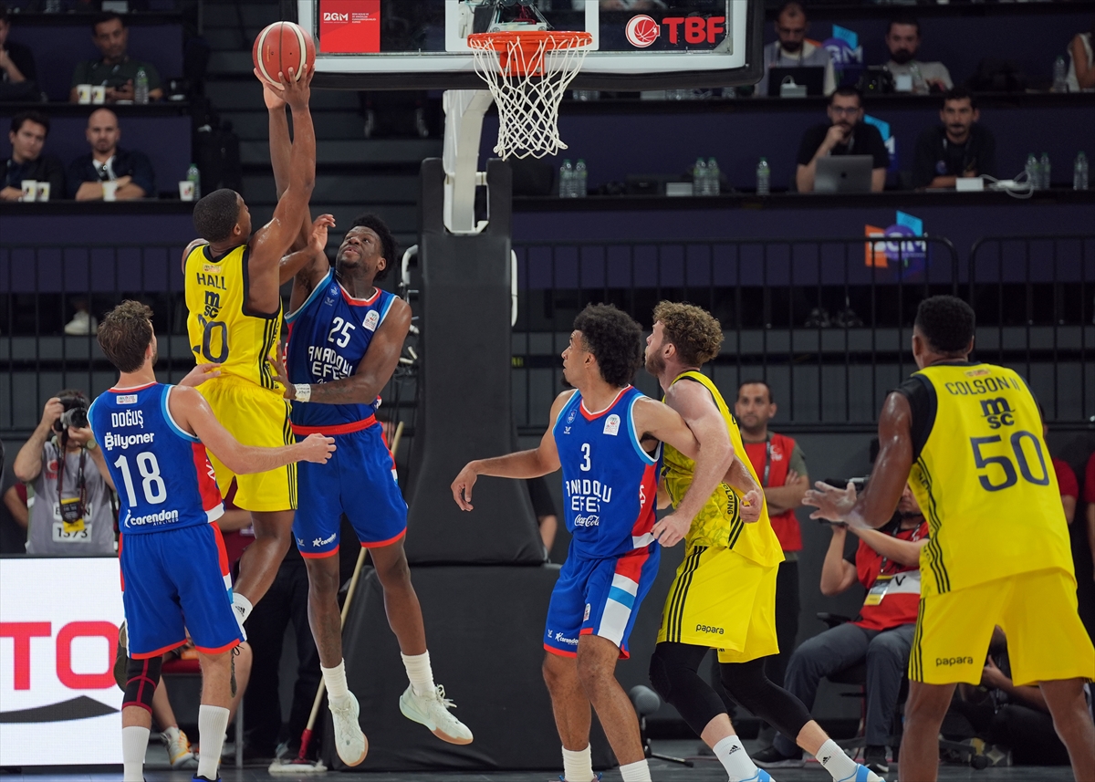 Cumhurbaşkanlığı Kupası'nda Anadolu Efes şampiyonluğa ulaştı - Resim : 2