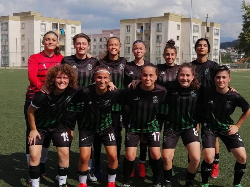Fatma Sare'yi Türk futboluna kazandıran Hasan Alemdar'ın haklı gururu! - Resim : 2