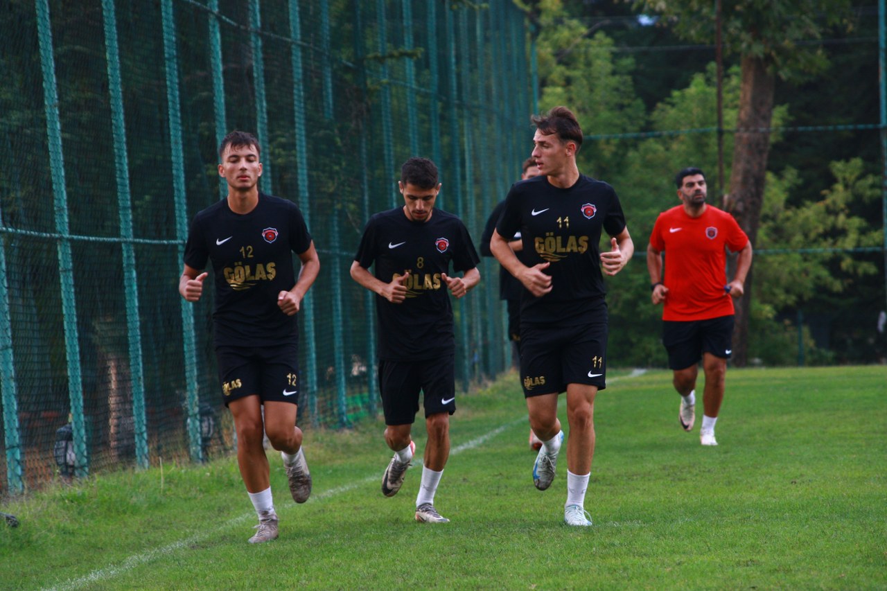 Gölcükspor, Bolu’daki ilk maçına çıkıyor - Resim : 2
