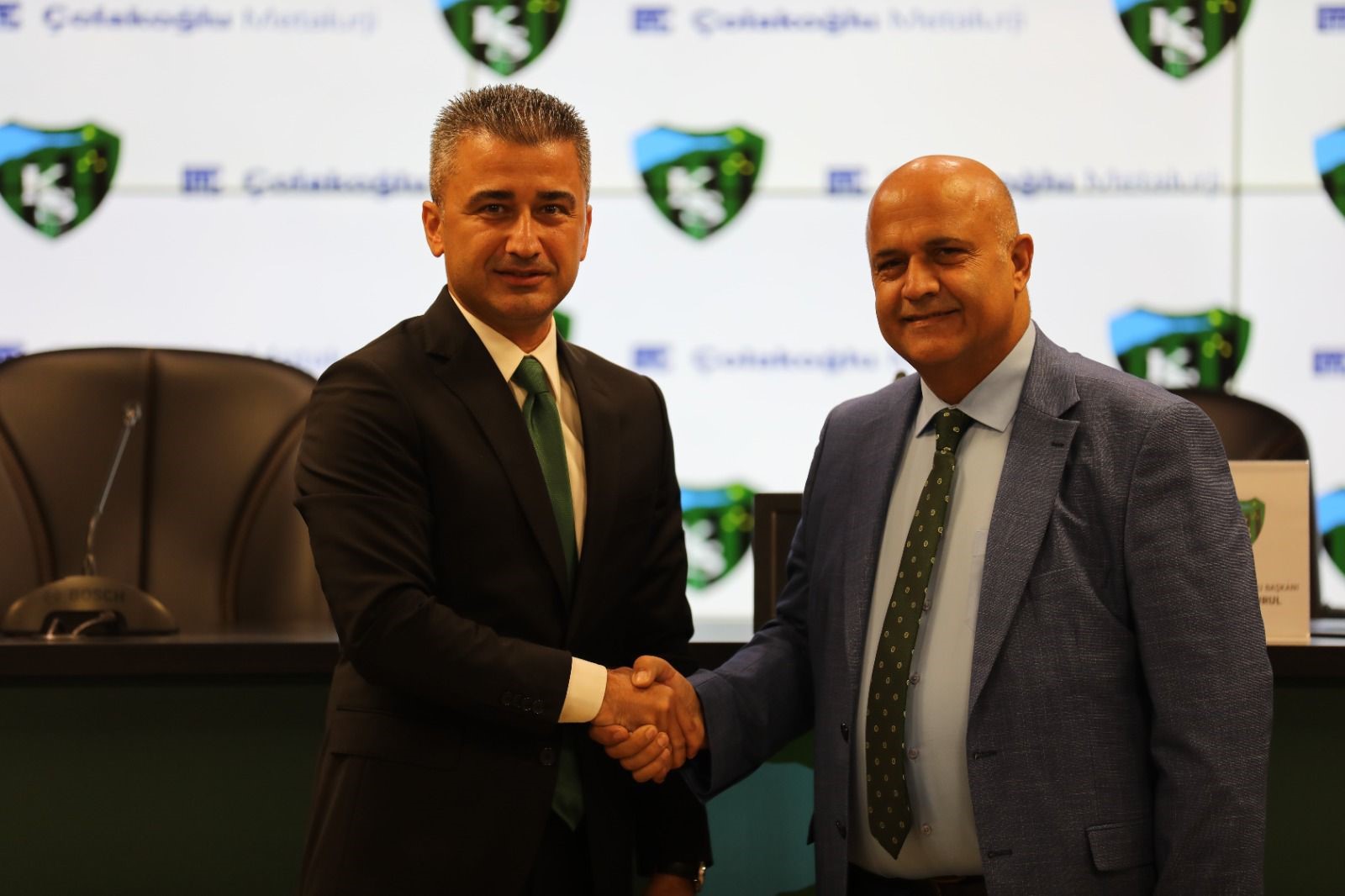 İmzalar atıldı: Kocaelispor'a yeni sponsor - Resim : 1