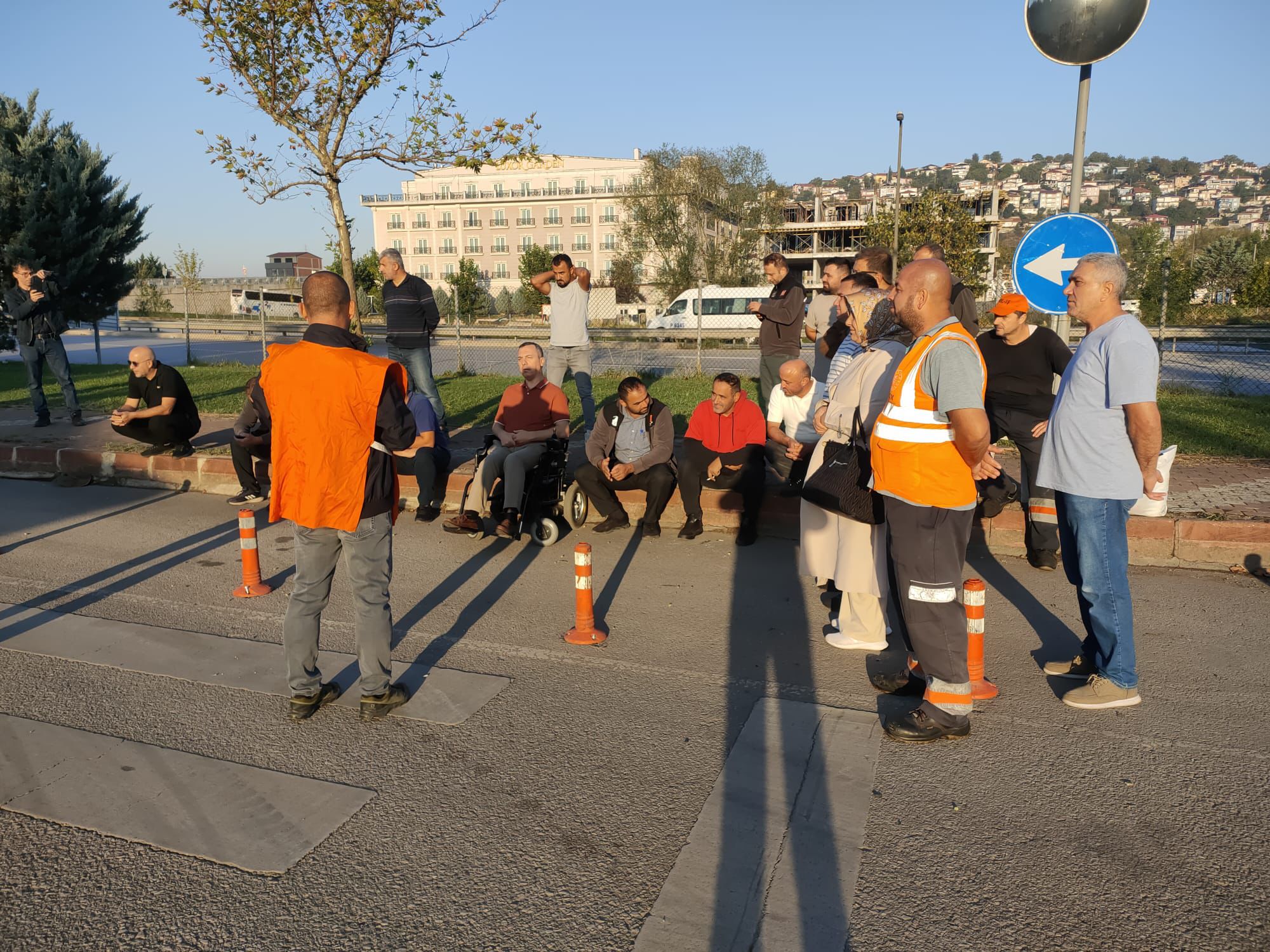 İşçiler kararlı: Bozulan ekonominin bedelini biz ödemeyeceğiz - Resim : 2