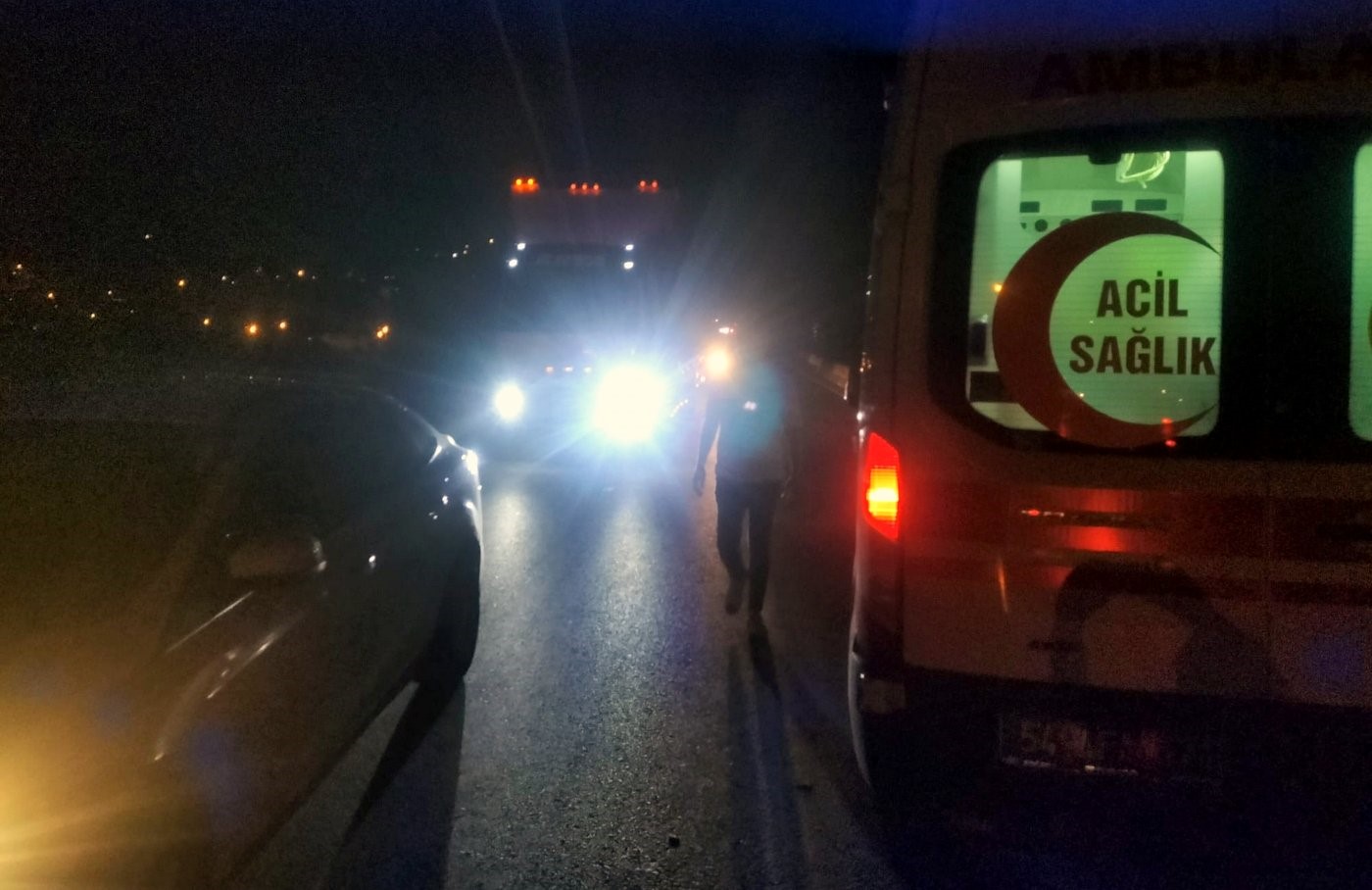 Komşuda korkutan kaza! Araçta sıkıştı - Resim : 3
