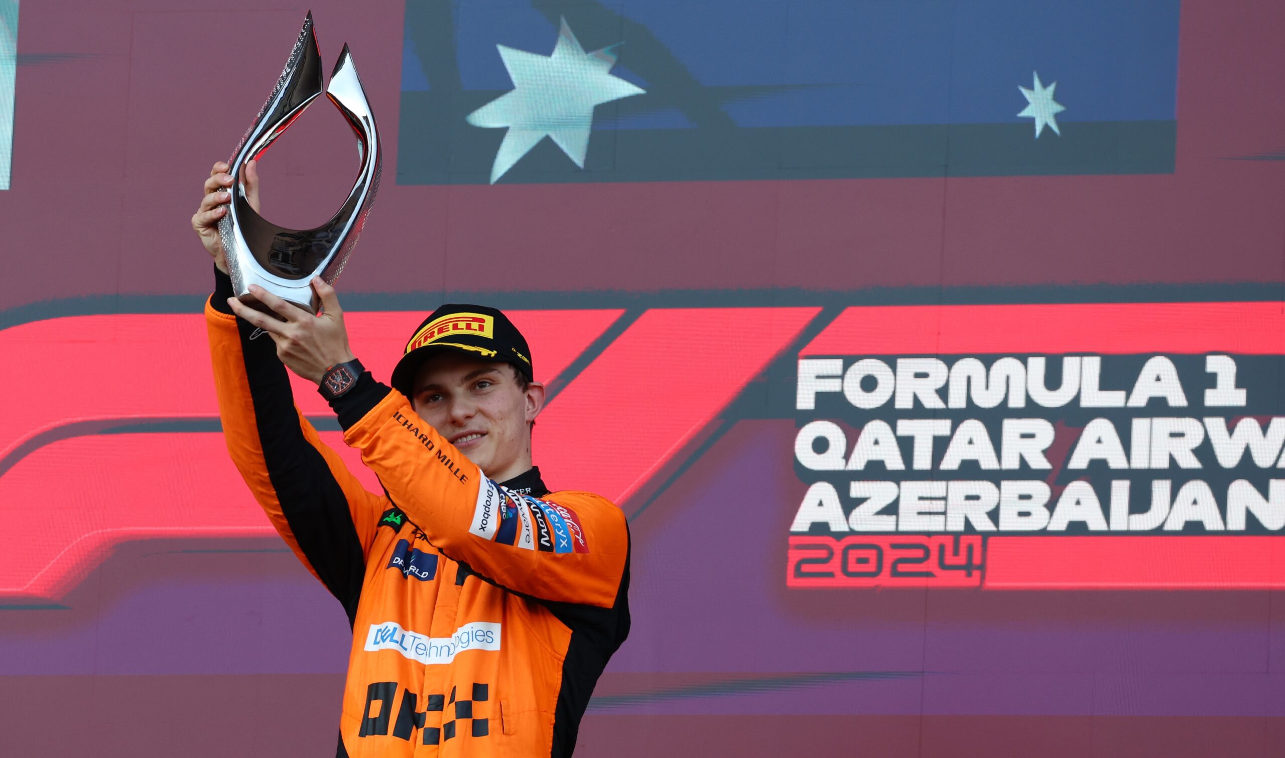 Oscar Piastri, Azerbaycan'da damalı bayrağı ilk sırada gördü - Resim : 1