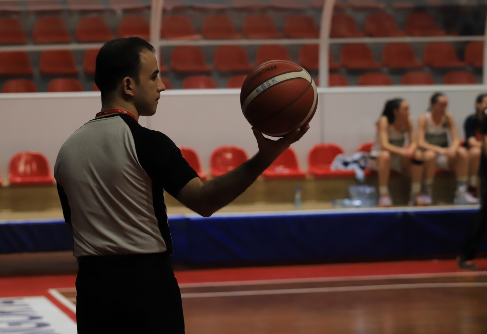 Basketbol hakemi olmak isteyenler… Bu haber sizin için! - Resim : 1