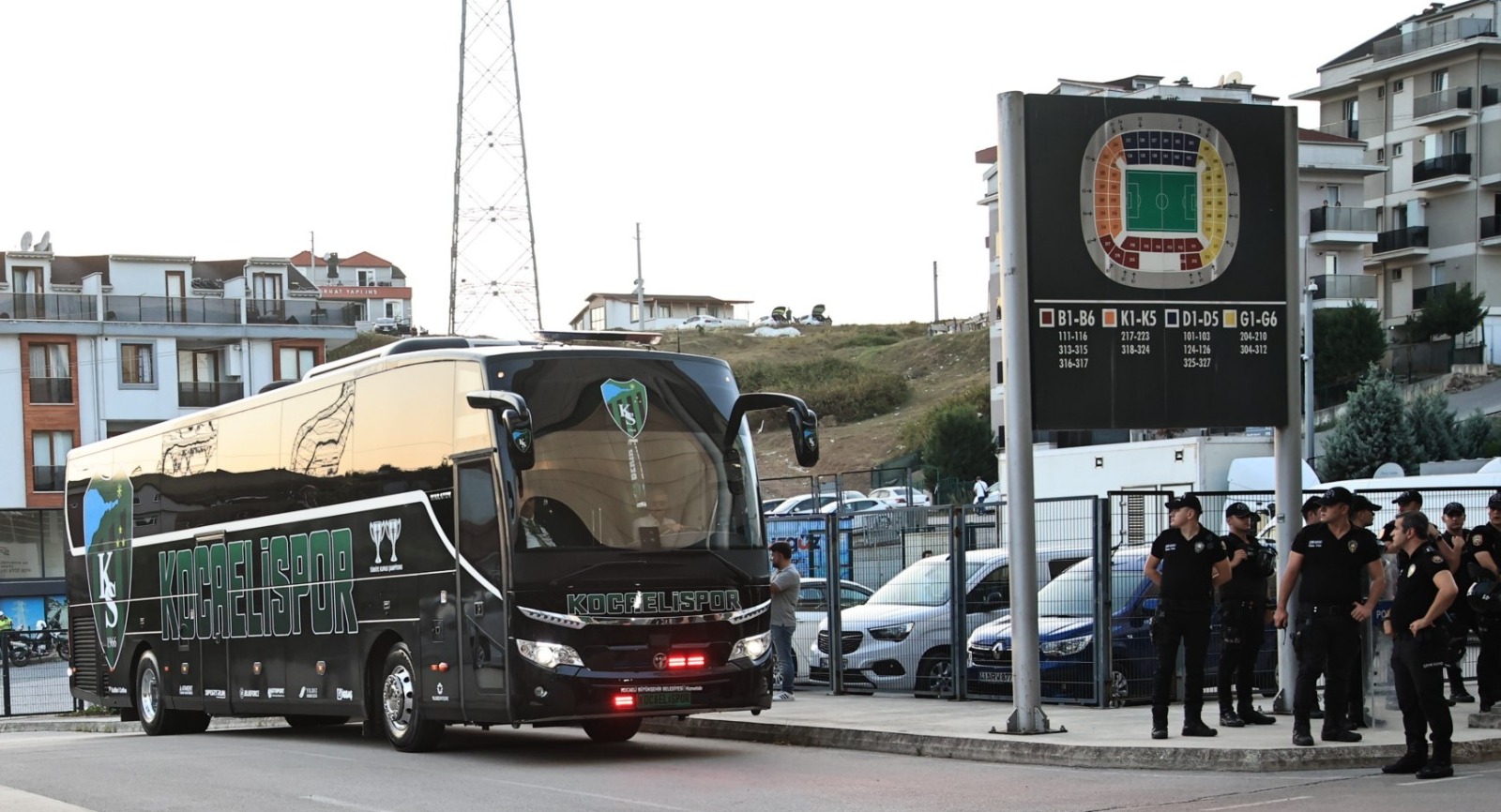 Kocaeli Stadı’nda değişiklikler olacak - Resim : 3