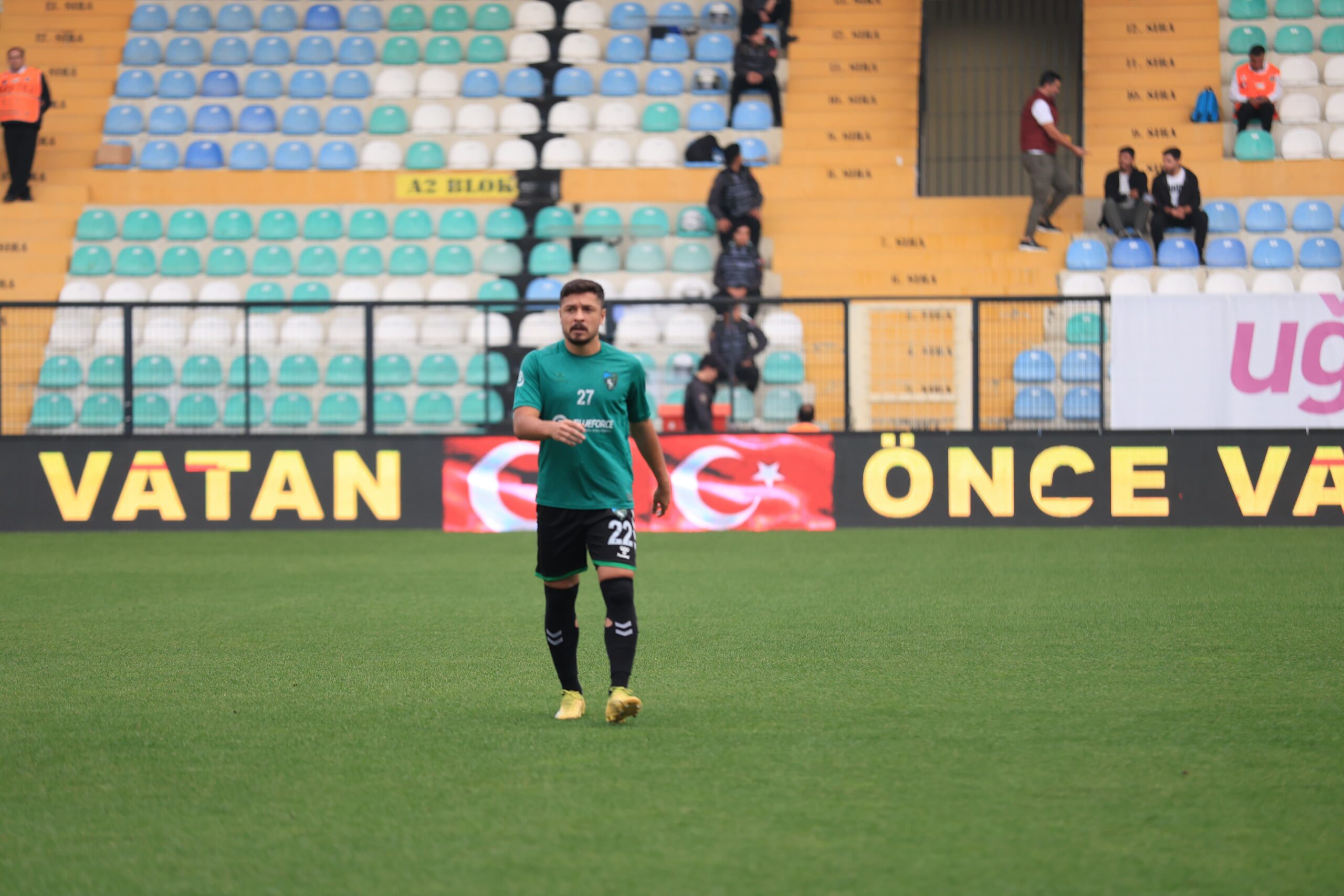 İstanbulspor - Kocaelispor: 0-3 (MAÇ SONUCU) - Resim : 14