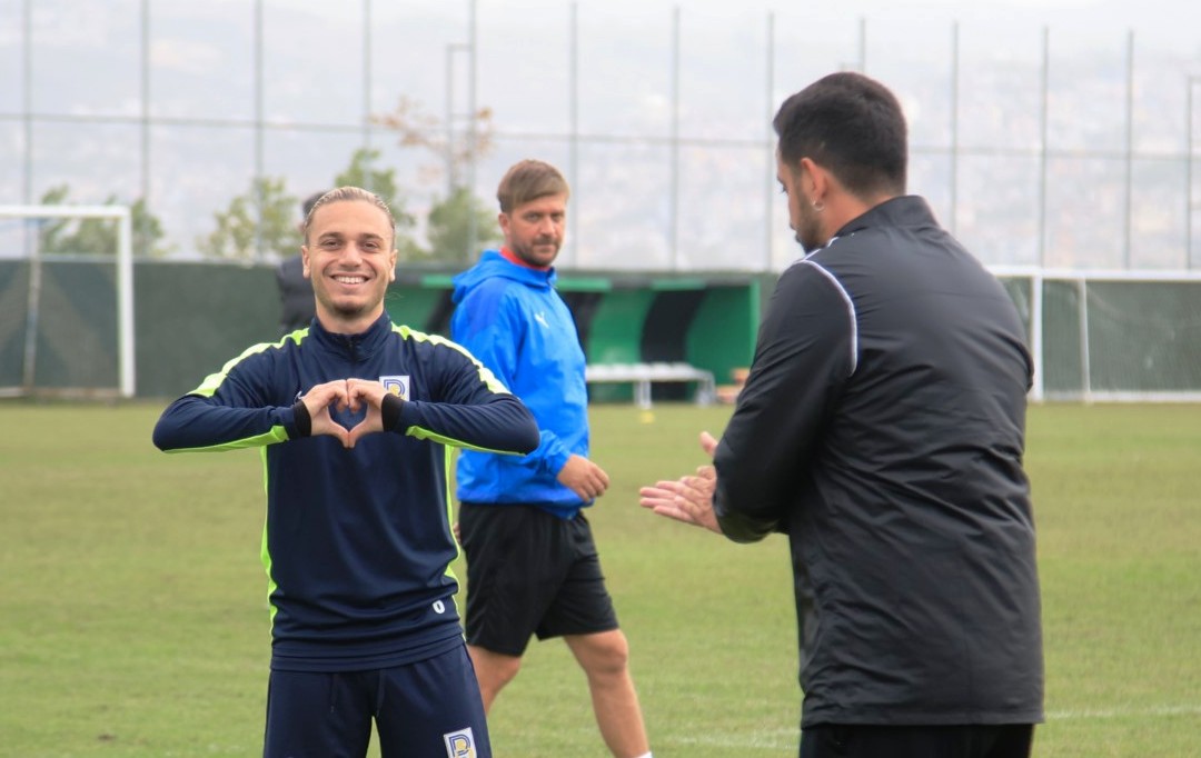 Belediye Derincespor, Erbaa’ya kilitlendi! - Resim : 6