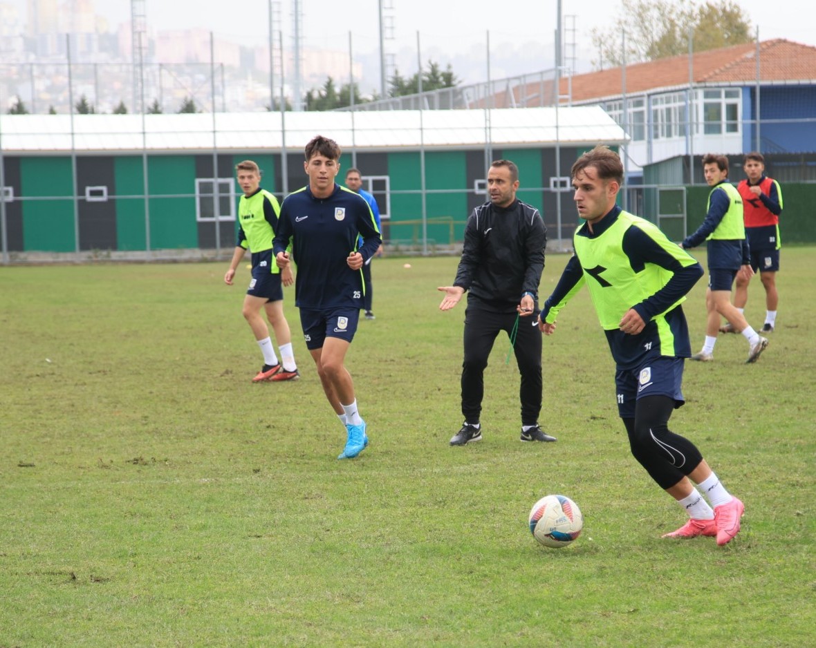 Belediye Derincespor, Erbaa’ya kilitlendi! - Resim : 3